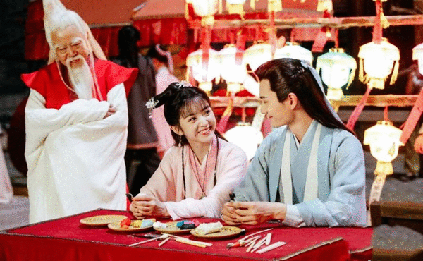 这部甜宠剧凭口碑大火,豆瓣高评7.6,短短16集全是精华