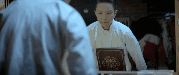 王佩瑜唱戏赔本赚吆喝,郭德纲却卖出高价票,这其实不难想通!