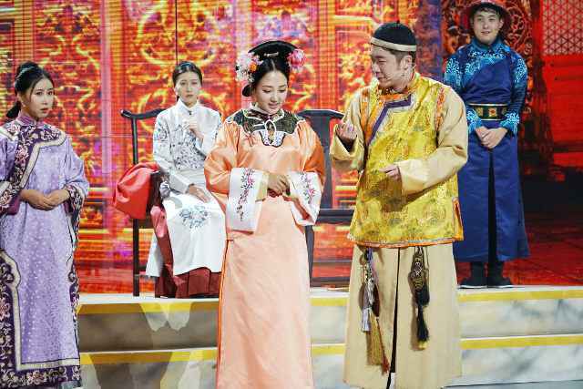 杜沁怡穿越演“尔晴” 搞笑功力曹征现场“破功”