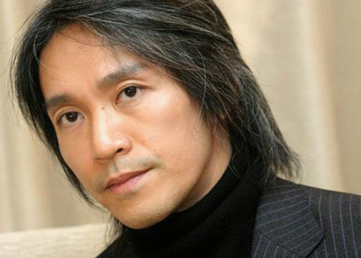 吴孟达的年龄被多家官媒误报，就连临终前的情况也出现了多个版本