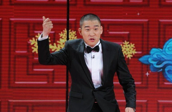 如果，当初的曹云金不退出德云社，现在顶多就是孟鹤堂这样的名气