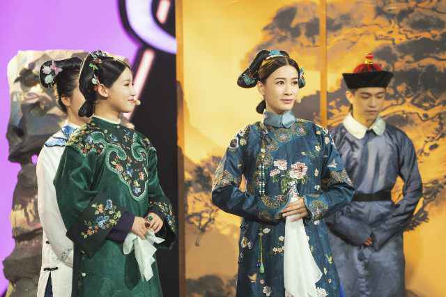 佘诗曼中秋霸屏五大卫视 这个娴妃娘娘不简单