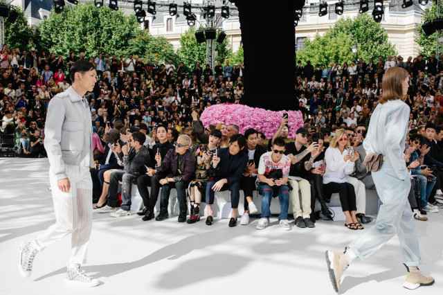 黄晓明演唱“新大头”大电影3主题推广曲 打造新一代爸爸“神曲”