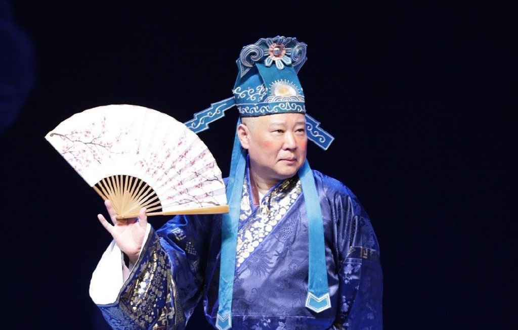 太打脸了！多位京剧名家捧场郭德纲，王珮瑜商演上座率却不足7成