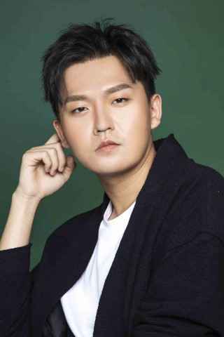 《了不起的高二八班》路演武麟梁振伦兄弟情深齐现身