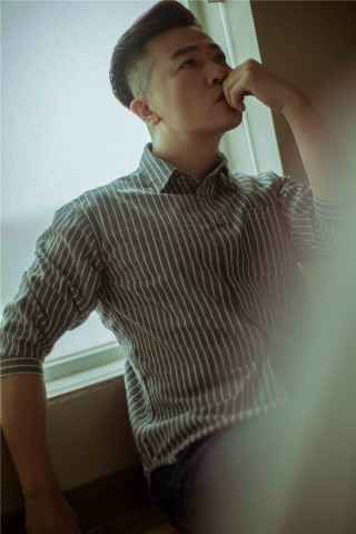 吴青峰现身春浪音乐节 献唱新歌《Everybody Woohoo》