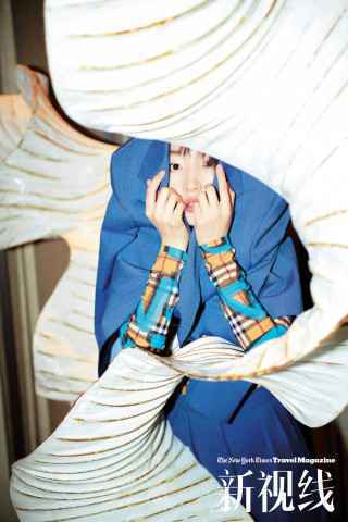 王野“肆意”专场生日夜开唱 现场泪点笑点满满