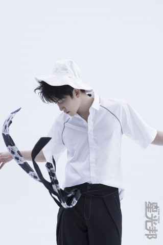 霸气外露！新锐歌手一修励志新单 《没有伞的孩子》今日全网发布