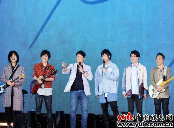 相隔16年台南开唱 五月天《好好好想见到你》演唱会5场吸12万人