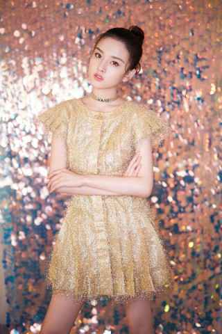 王凯挑战名曲《我等到花儿也谢了》获好评 “行走点唱机”得认证