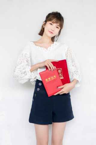 儿童节小情歌！陶昕然单曲《静夜思》上线 女儿献声C位出道