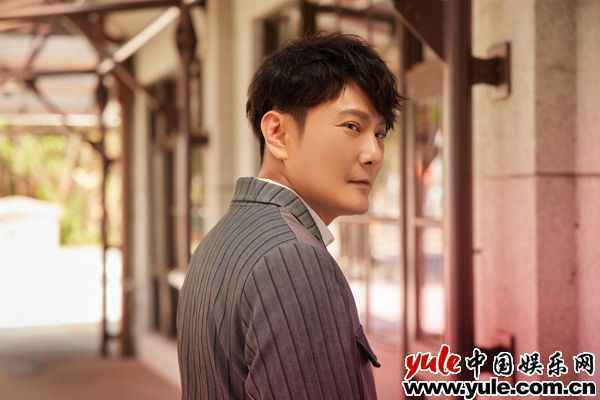 张信哲新专辑《就懂了》成绩斐然 《在不在》MV 3.26生日惊喜上线