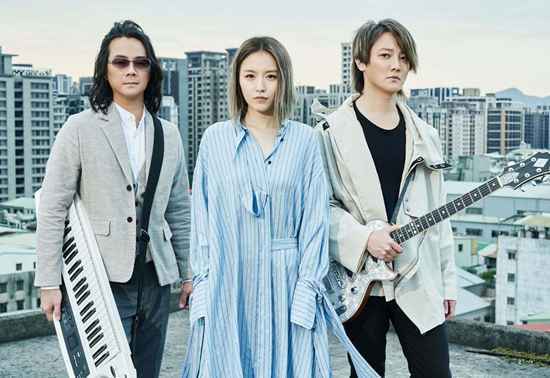 飞儿乐队主唱Faye换成了谁