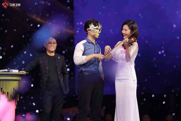 每个女孩，都是一束独特的光！《新相亲大会》：找一个懂得欣赏你的人在一起