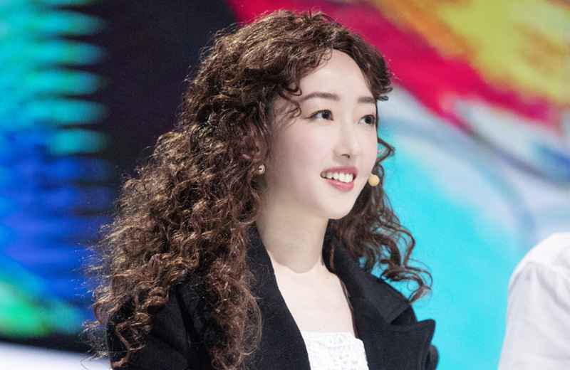 《笑起来真好看》第一期飞行嘉宾官宣！嘉宾阵容不输《向往4》