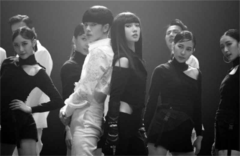 两季《创造营》C位相遇，合体发新歌，定义不一样的原创