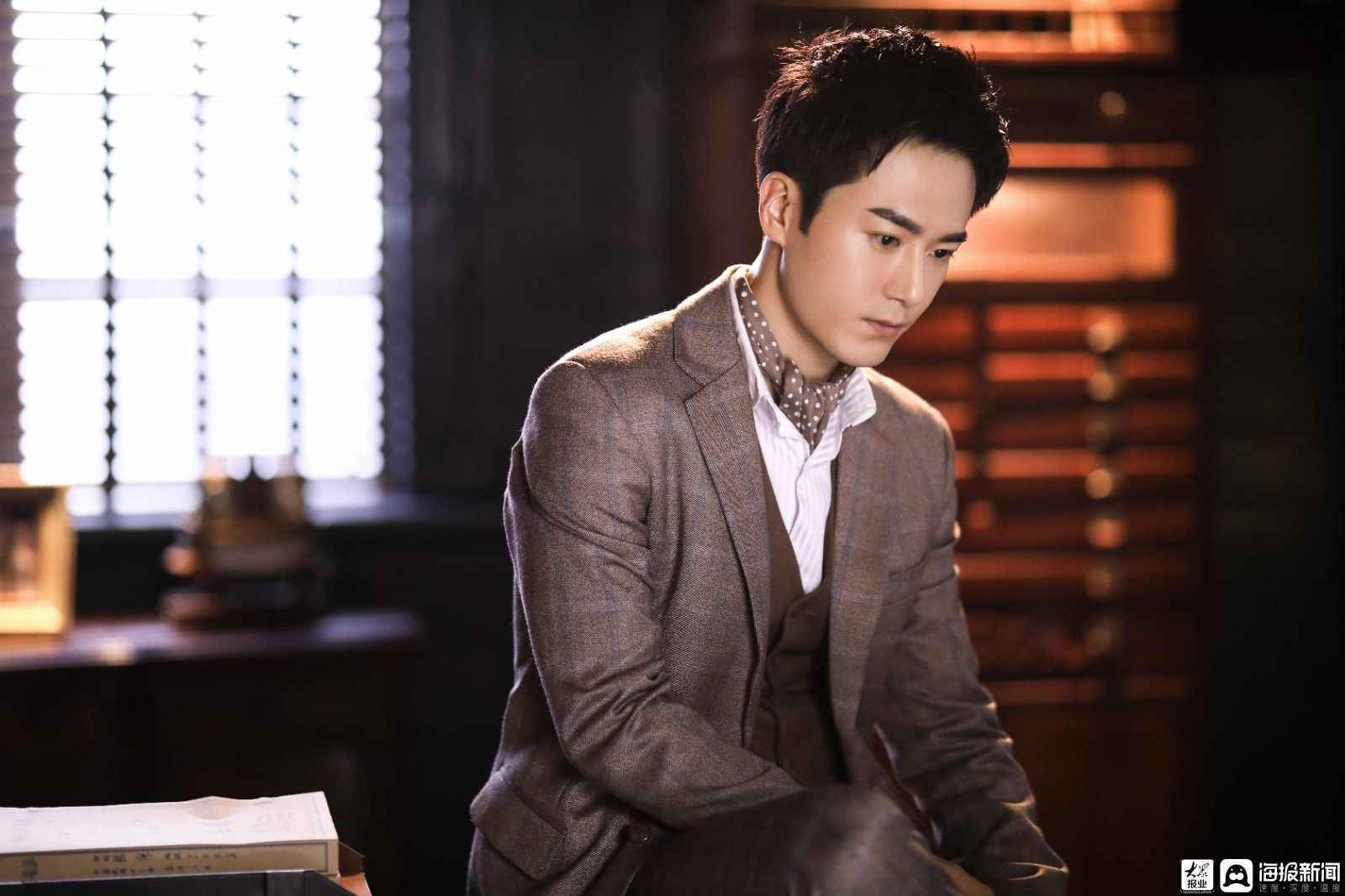 《恨君不似江楼月》收官 茅子俊式孤胆英雄演技获盛赞