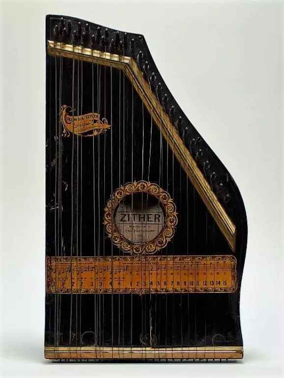 温柔民谣与伤痛悲歌，乌克兰国宝乐器的前世今生