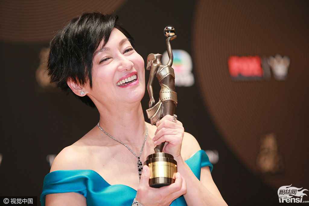 金像奖星装大有来头 周冬雨窦靖童有范