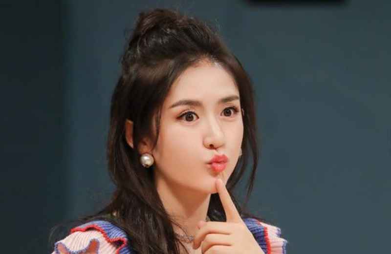 《快乐大本营》主持人谢娜,一路成长,一路蜕变,值得大家学习