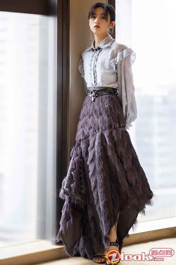 首映礼2 张子枫《我的姐姐》票房口碑双高 戳心表演引人共情