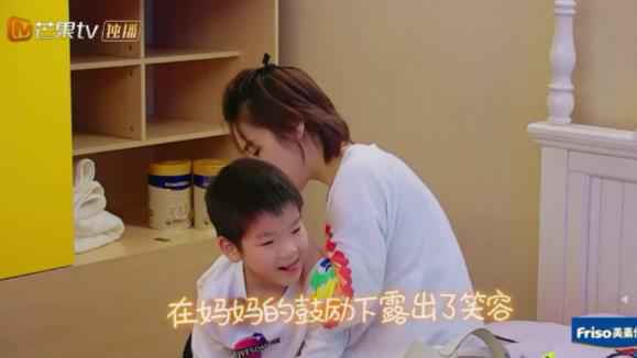 奶奶嘱咐安迪“听妈妈的话”，原来黄圣依婆媳、母子关系那么甜！