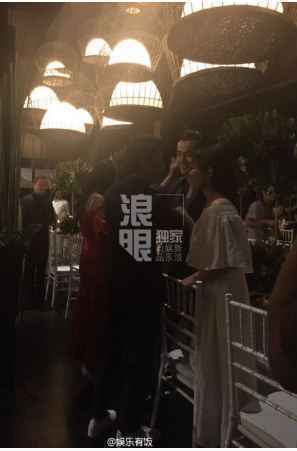 胡歌被霍建华双手捧脸林心如霸气示主权