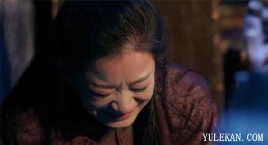 胡尚仪为什么在胡善祥成为太孙妃之后就开始装疯卖傻?