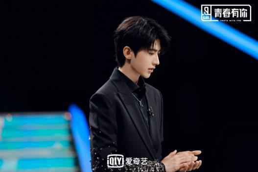 《青春有你2》合作舞台今晚来袭 蔡徐坤上演新歌首秀