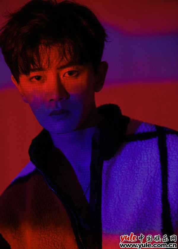 见证梦想开花！任嘉伦首张个人音乐专辑《三十二·立》如约而至！