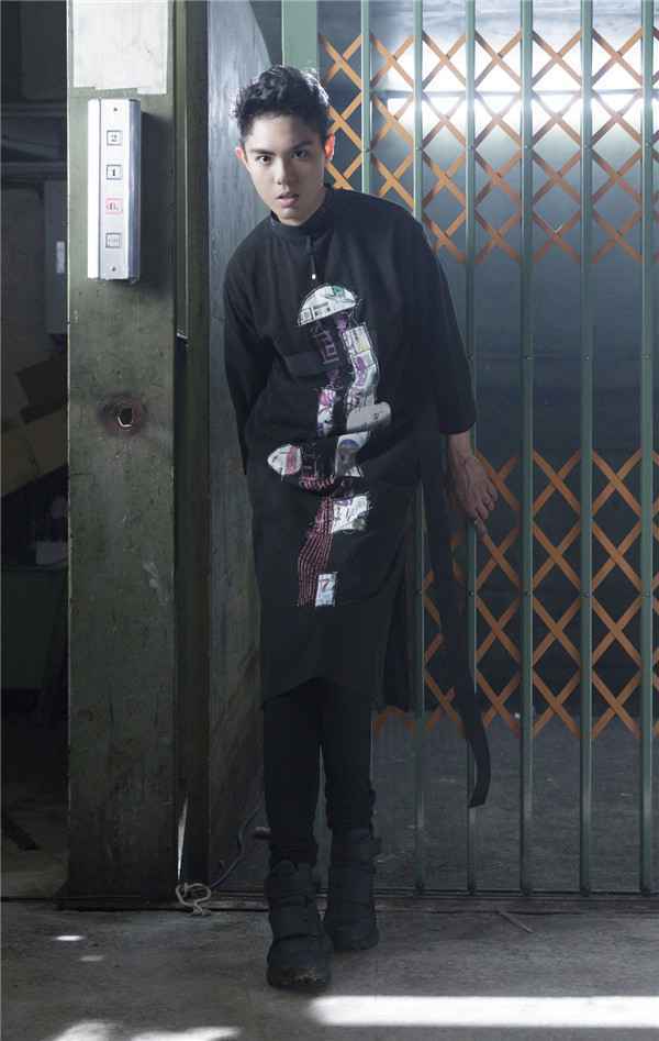 唱跳新天王孙子涵《一刀未剪》MV曝光