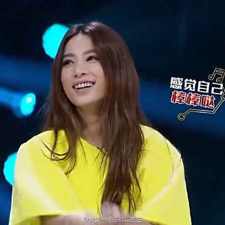 活久见!田馥甄竟出机场街拍