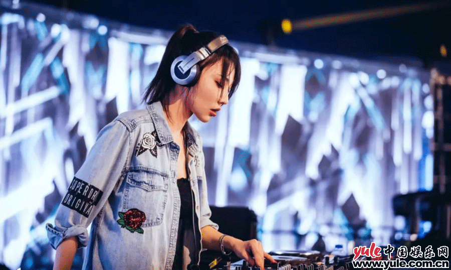华纳音乐推出首个亚洲电音厂牌Whet Records，中国排名第一女DJ Lizzy Wang正式签约该厂牌