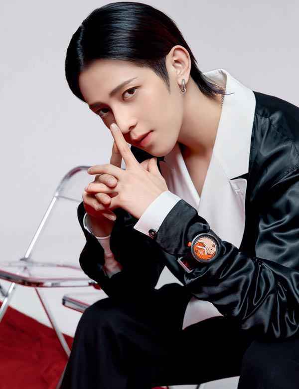 符龙飞 | 用过去给未来注解