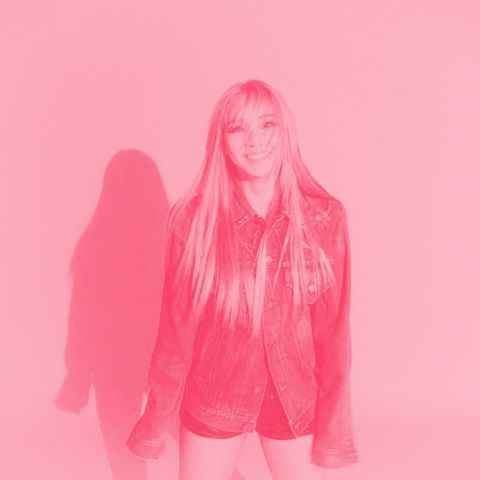 一起回到最初的时候吧！CL 新歌预告满是 2NE1 回忆