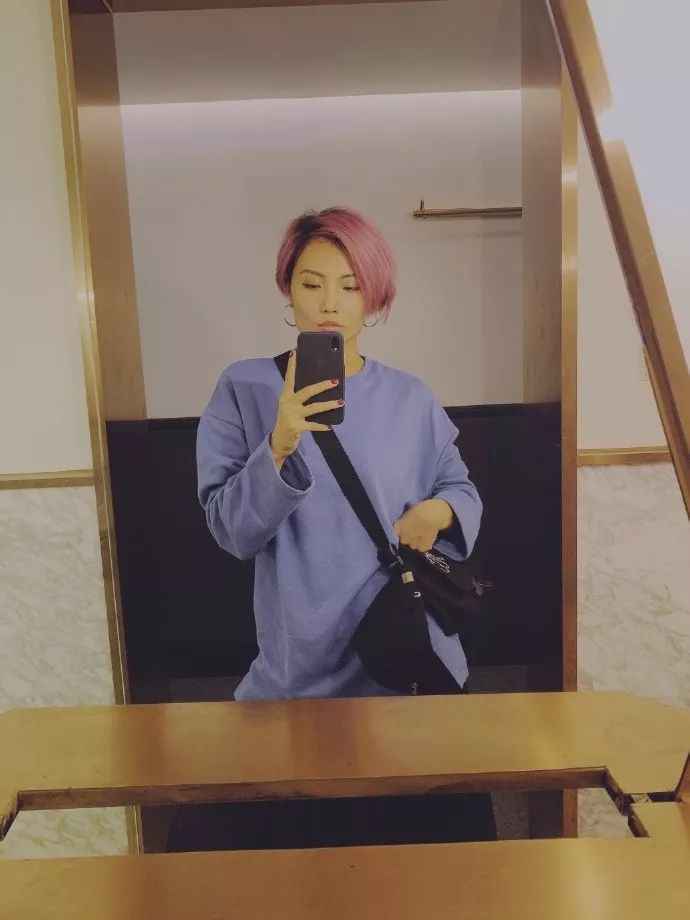 疲惫的2019岁末,需要一首她的歌