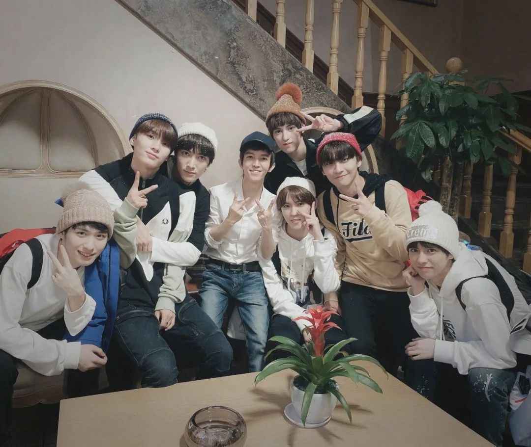 郭敬明魔性安利《少年之名》，网友力挺他出任“宣传总监”