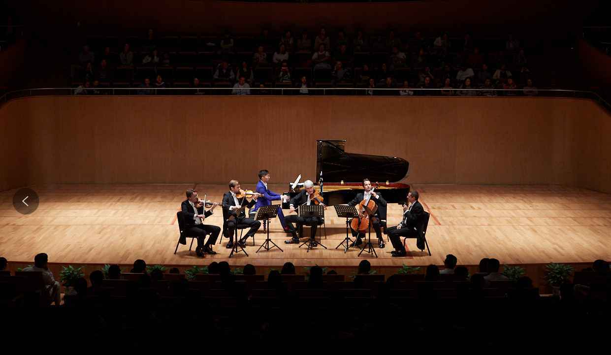 赵胤胤2019音乐会巡演奏响上海 用古典音乐艺术支持真爱梦想