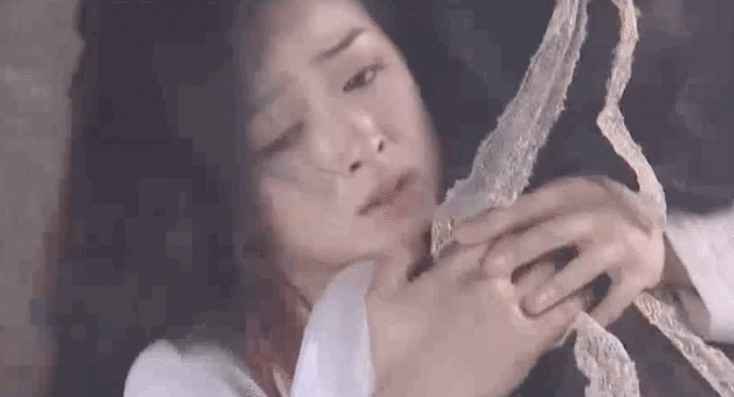 演女主被狂骂演配角才被夸 “女主脸”要毁掉多少女明星