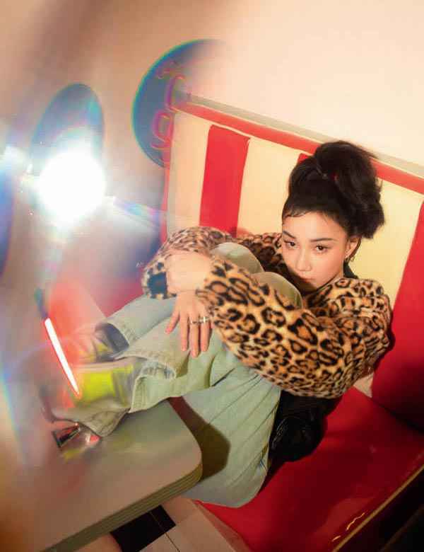 新时代的一台戏