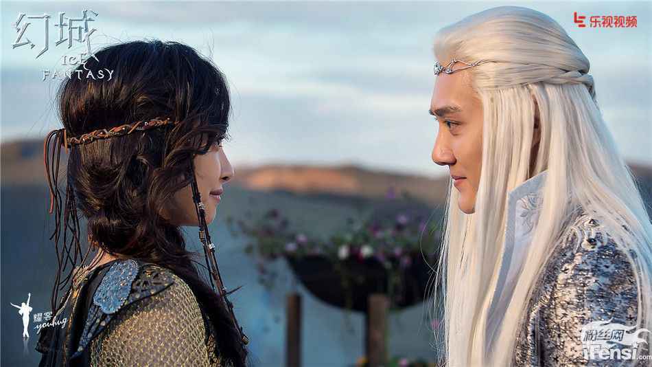 周杰伦携师妹献声《幻城》