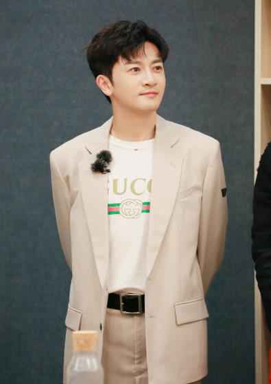 苏有朋《创造营2019》师生首次同台 青苹果减肥操笑翻全场