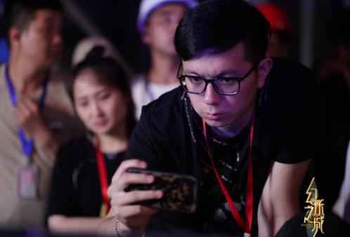 暑期重磅，开播在即！如何看懂《幻乐之城》？