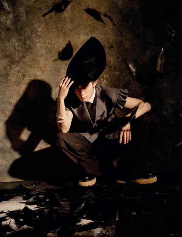 檀健次 | 追光之外