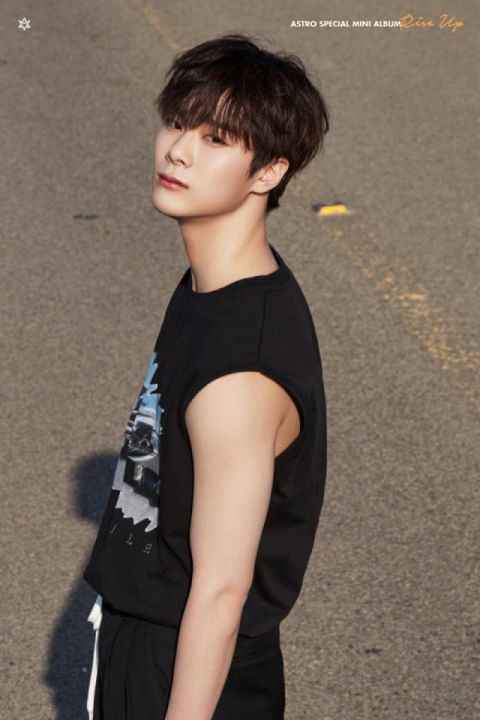 ASTRO 文彬加入环保实境综艺「期待学做菜、实践零废弃生活」