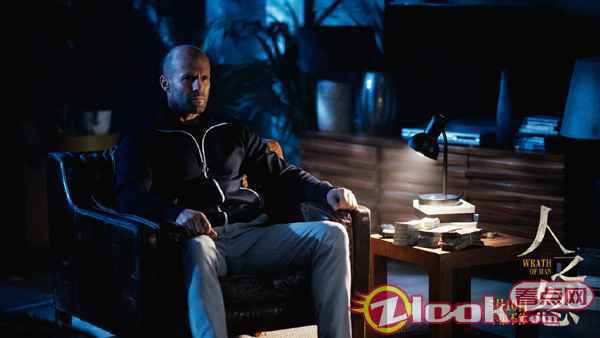 “最强光头”杰森·斯坦森含怒回归 犯罪新片《人之怒》定档5月10日