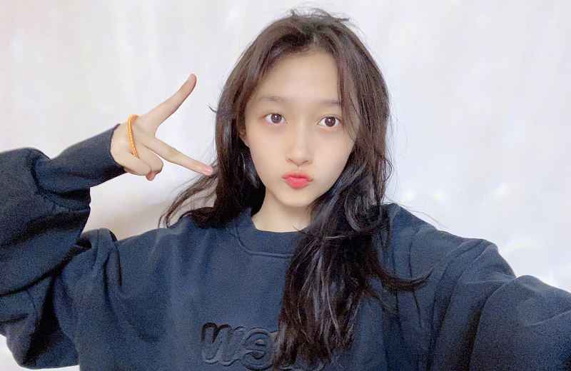 《王牌》收官关晓彤发文，自爆下一季还在，导演透露鹿晗将同台？