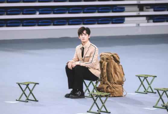 张远成《创造营2019》首个晋级选手 再爆金句重新诠释少年感