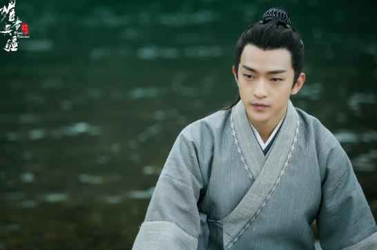 超级剧集《媚者无疆》首播获好评,今夏必刷口碑剧