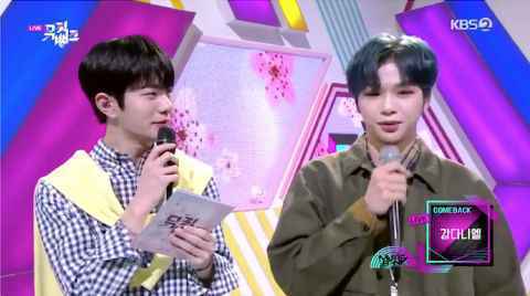 姜丹尼尔在《音银》采访时发生可爱的小插曲！因为太紧张只介绍前辈忘记自己的！